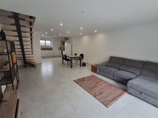  Maison à louer 3 pièces 100 m² Tavaux