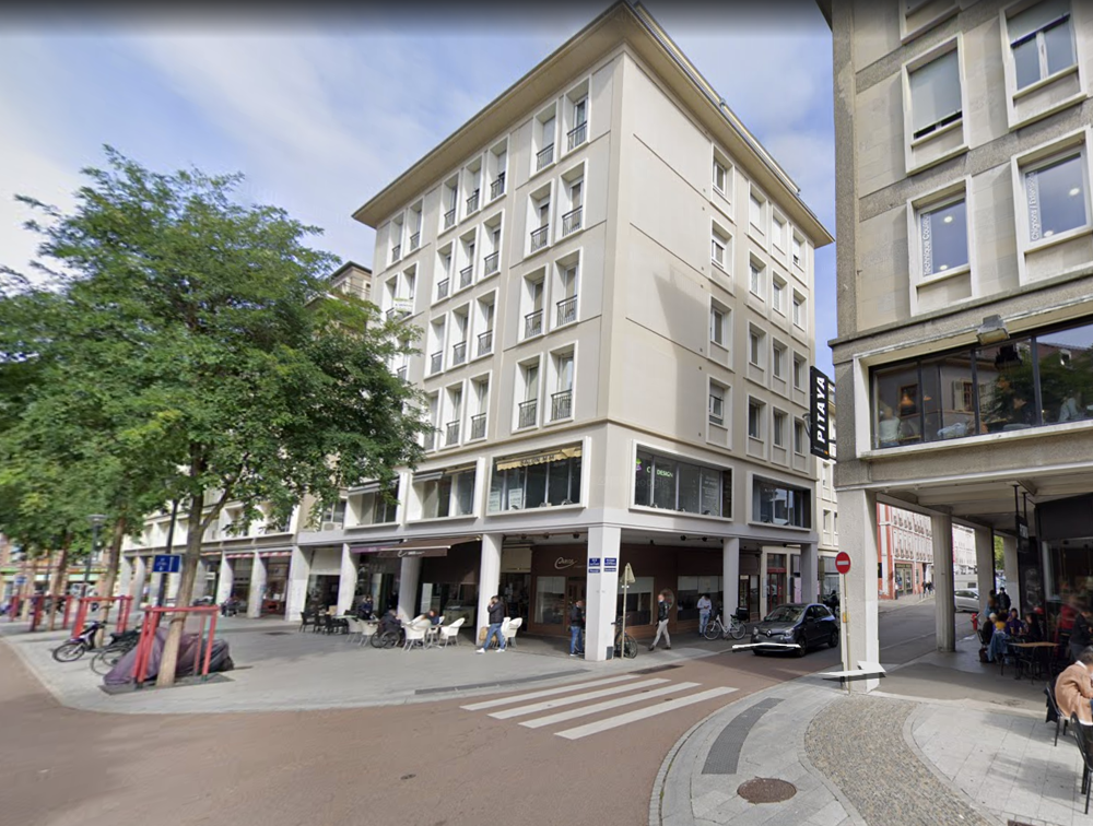 Location Appartement Mulhouse hyper centre Appartement refait  neuf type F4 de 100.46 m2 2 chambres au 5 me tage d'une rsidence Mulhouse