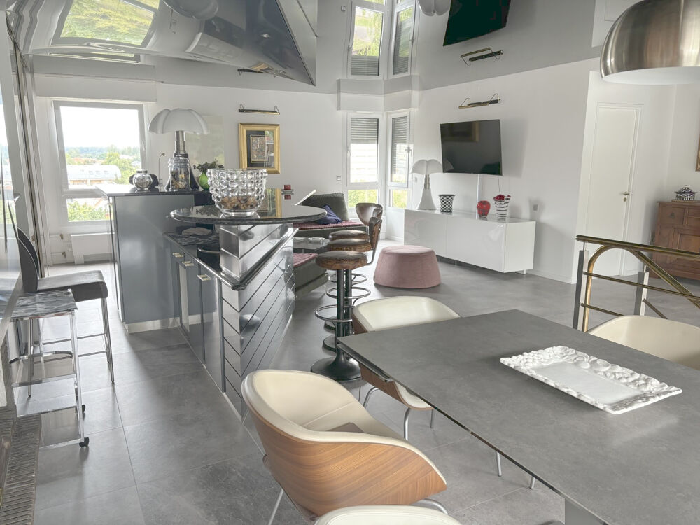 Vente Appartement APPARTEMENT EN DUPLEX 6 PIECES - TERRASSE - GARAGE ET CAVES St avold