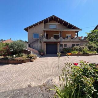  Maison à vendre 8 pièces 220 m²