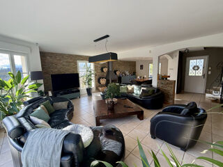  Maison à vendre 8 pièces 182 m²