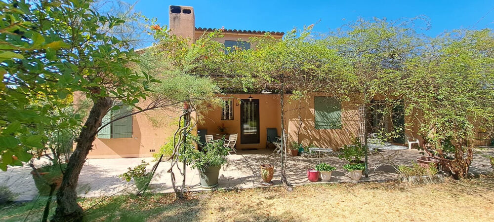 Vente Maison LANGLADE, EN VAUNAGE, VILLA TRADITIONNELLE R+1 AVEC DEPENDANCES Langlade