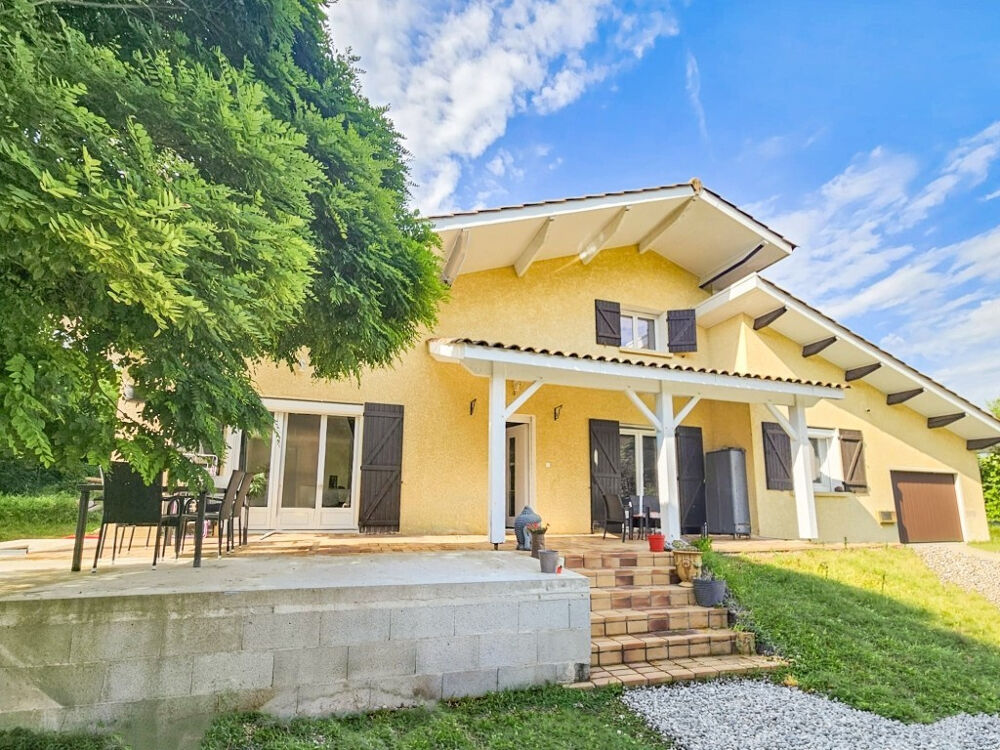 MAISON FAMILIALE