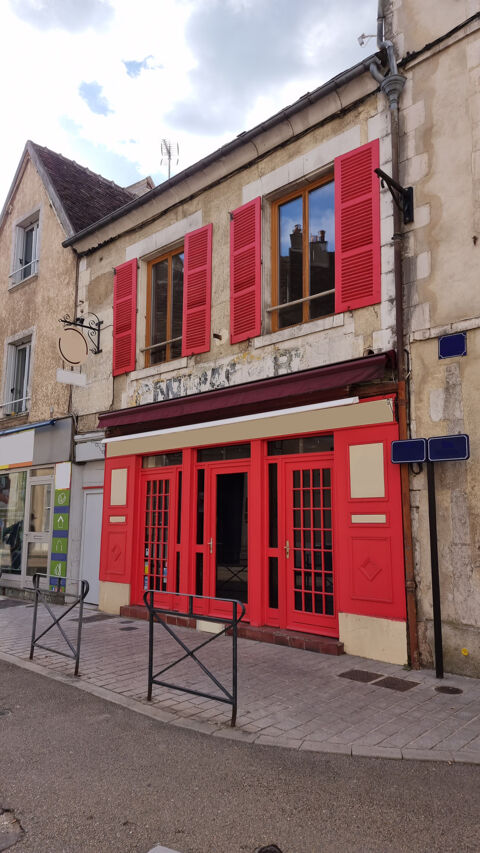 AUXERRE - COEUR DE VILLE - IMMEUBLE LOUE 105000 89000 Auxerre