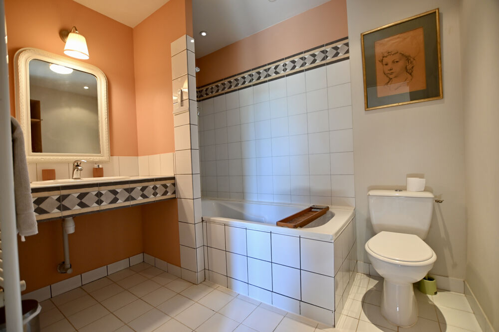  vendre  Proprit/chteau Noyers (89310)