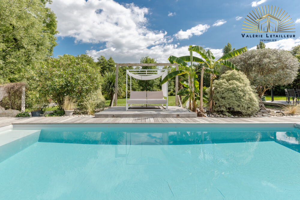 Vente Maison Magnifique contemporaine 206 m2 4 chambres plus bureau sur un jardin de 2285m2 Montussan