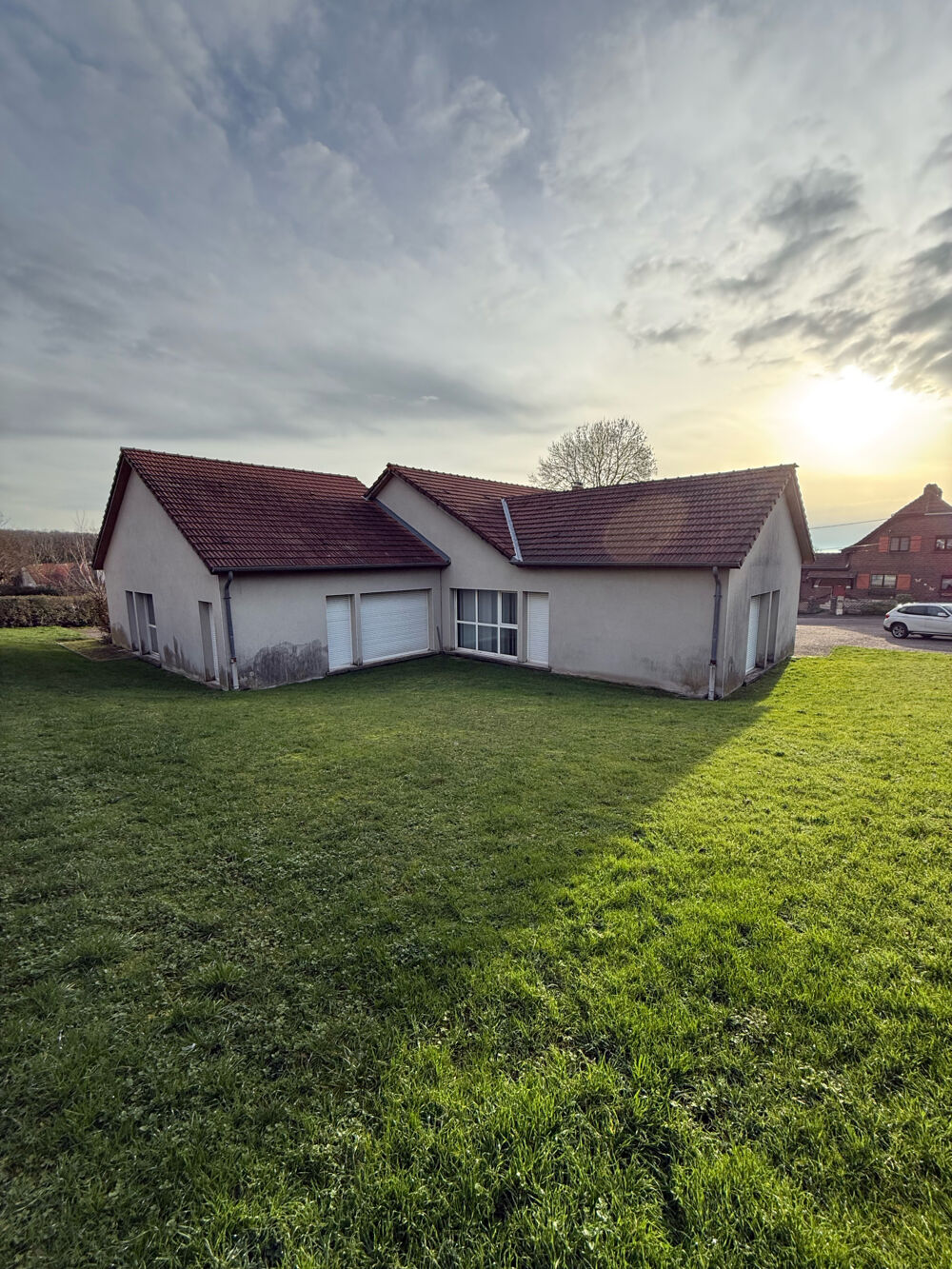 Vente Maison ANCIENNE MAISON MÉDICALE   364 m2   TERRAIN 1 651 m2   CRÉHANGE Crehange