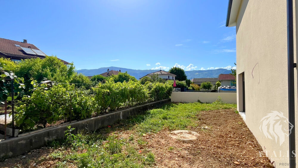 Maison mitoyenne récente 96 m2