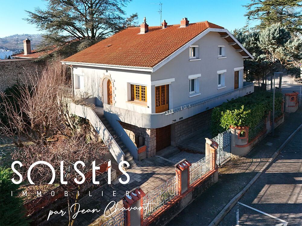 EN EXCLUSIVITÉ *** MAISON INDIVIDUELLE DE 212M2 *** ST PRIEST EN JAREZ ***