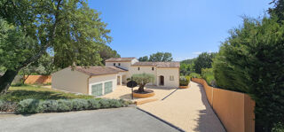  Propriété/château à vendre 7 pièces 200 m²