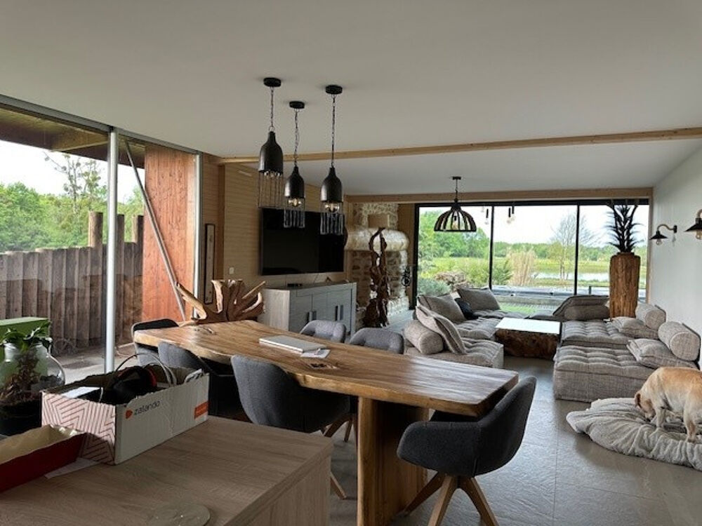 � vendre  Propri�t�/ch�teau Champagne (17620)