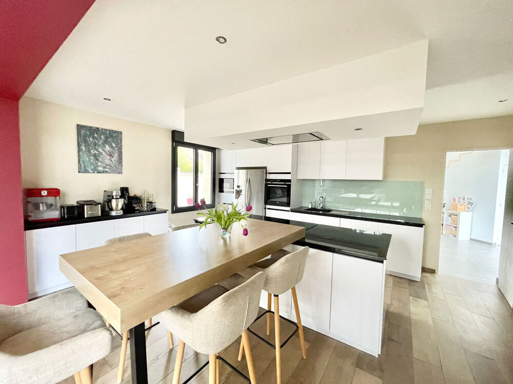  vendre  Proprit/chteau Cly (77930)