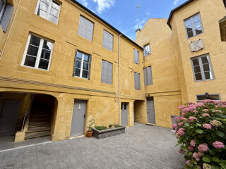  Immeuble à vendre 482 m²