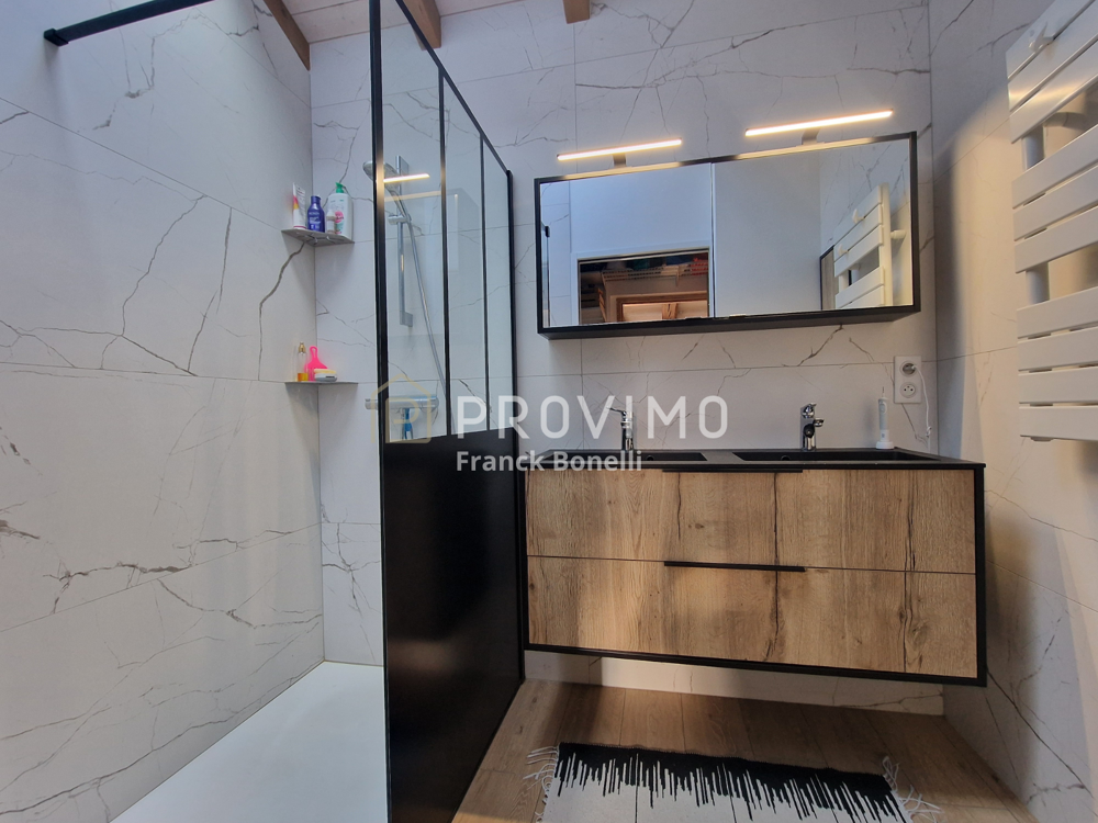 � vendre  Propri�t�/ch�teau Cernex (74350)