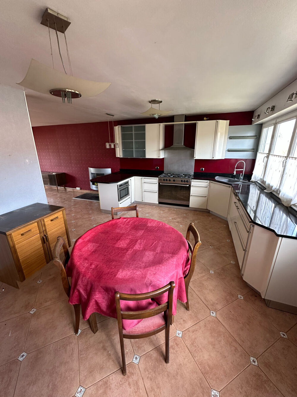 Maison F6 de 158m2 sur un terrain de 6 ares