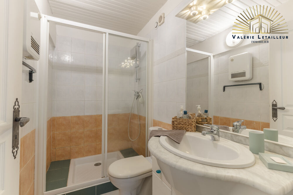 à vendre  Maison Fargues-Saint-Hilaire (33370)