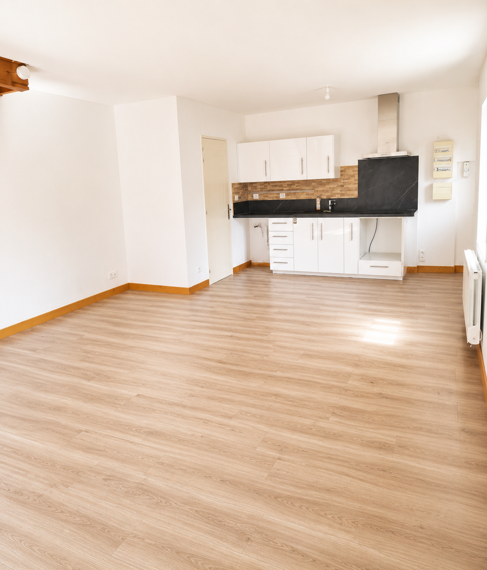 Vente Appartement Duplex bon état , avec terrasse de 36 m2 . Yenne