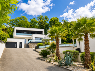  Maison à vendre 11 pièces 292 m²