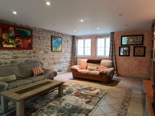  Maison � vendre 4 pi�ces 213 m�