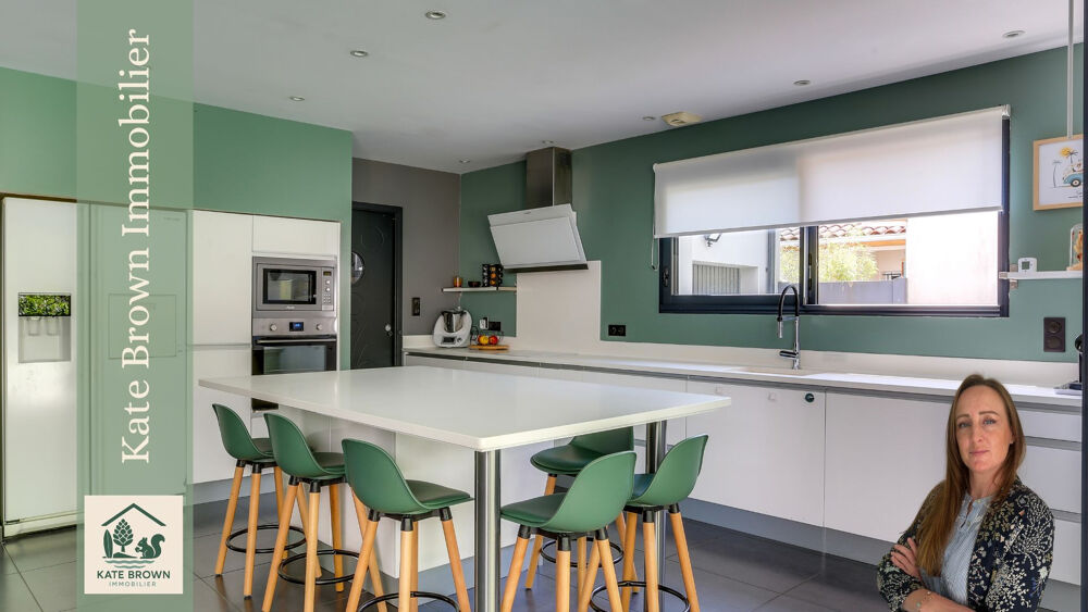 En vente pour famille avec enfants à Tosse : maison avec terrasse