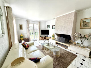  Maison à vendre 6 pièces 146 m² Gradignan