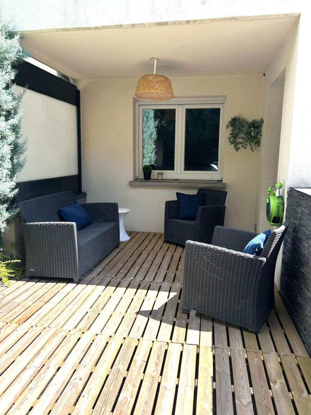 Vente Appartement Riedisheim appartement 4 pièces, 82 m2, 3 chambres, une terrasse semi couverte au RDC d'une petite résidence. Riedisheim