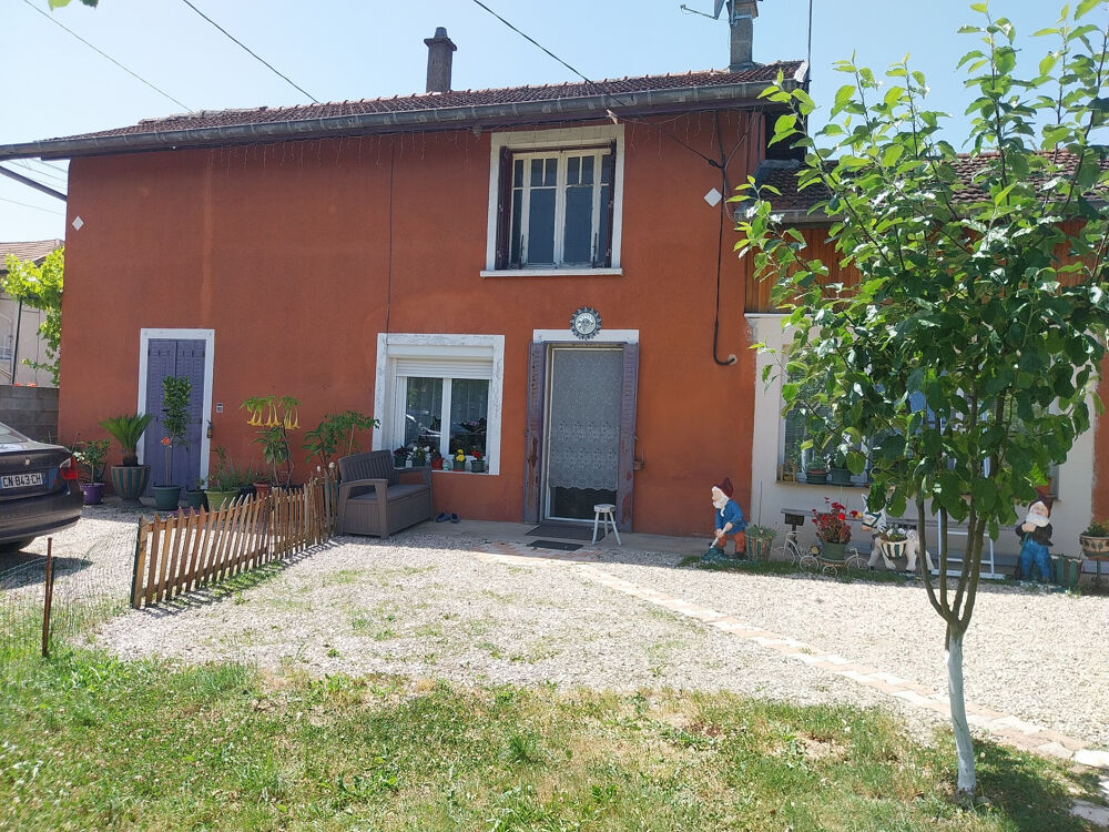 Vente Maison Maison de 178 m2 dont 78m2 habitables avec jardin   POLLIAT (Proche Bourg-en-Bresse) Polliat