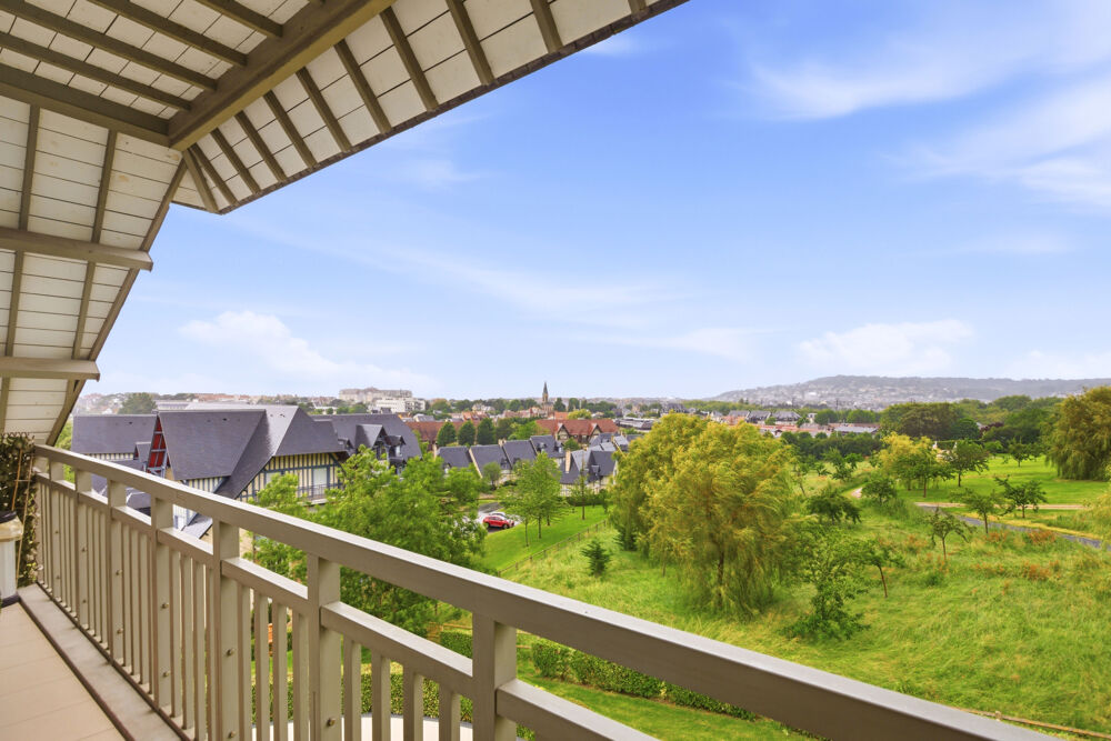 à vendre  Duplex/triplex Deauville (14800)
