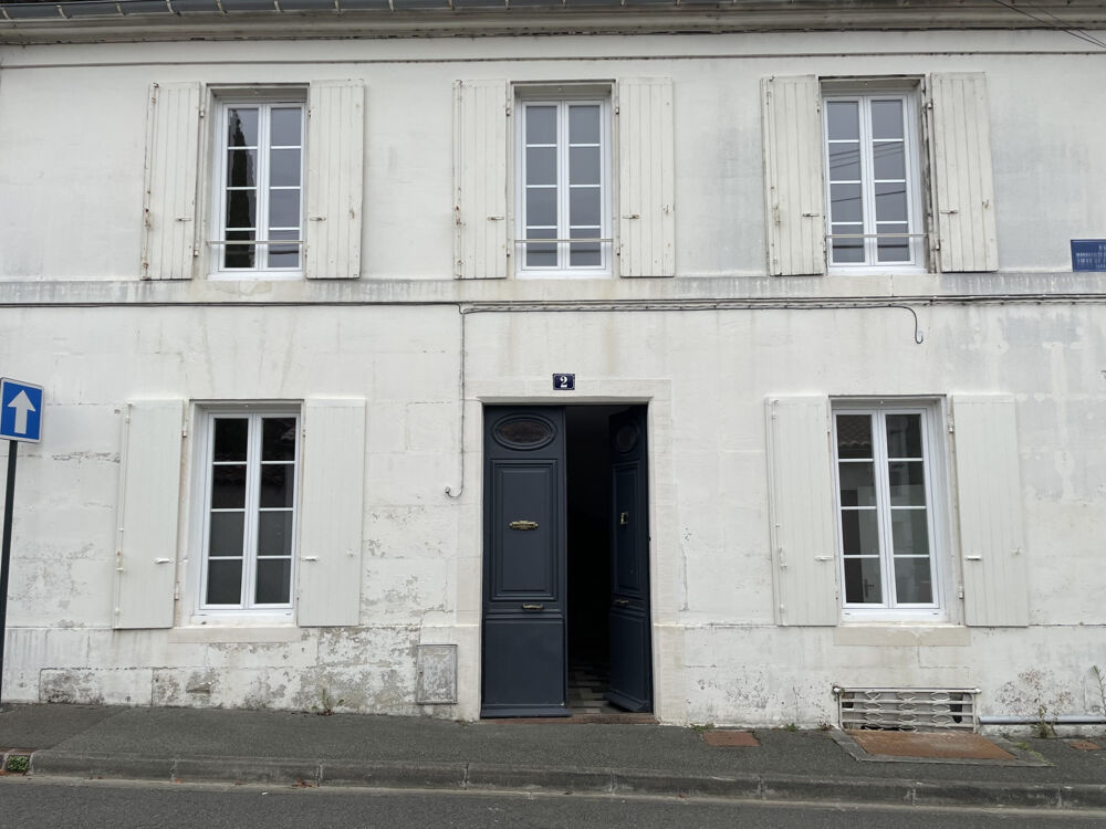 COGNAC FACE AU JARDIN PUBLIC MAISON 3 CHAMBRES JARDIN DEPENDANCE