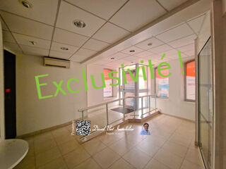  Immeuble à vendre 10 pièces 220 m²
