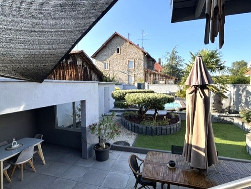 Vente Maison Cernay centre Maison de village de 1920 de 110 m2, 5 pièces, 3/4 chambres rénovée avec piscine Cernay