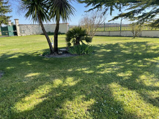  Propri�t�/ch�teau � vendre 11 pi�ces 205 m�