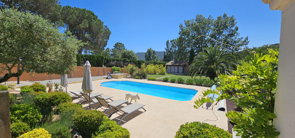 DOUBLE VILLA 200M2 SUR UN TERRAIN DE 5340M2 AVEC DOUBLE GARAGE 3 CARPORTS ET PISCINE