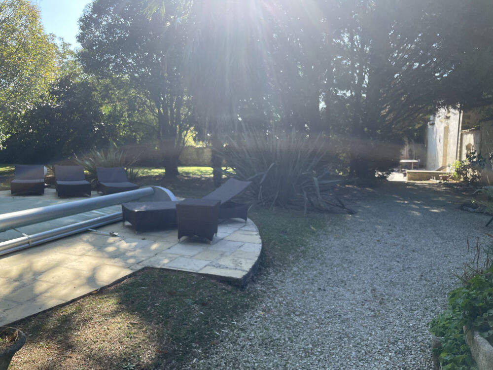 � vendre  Propri�t�/ch�teau Prignac (17160)