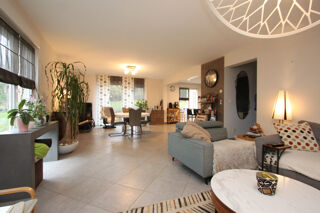  Maison  vendre 6 pices 165 m
