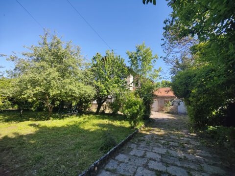   Maison 5 chambres avec jardin et cave � r�nover Maison - 6 pi�ce(s) - 107 m�
