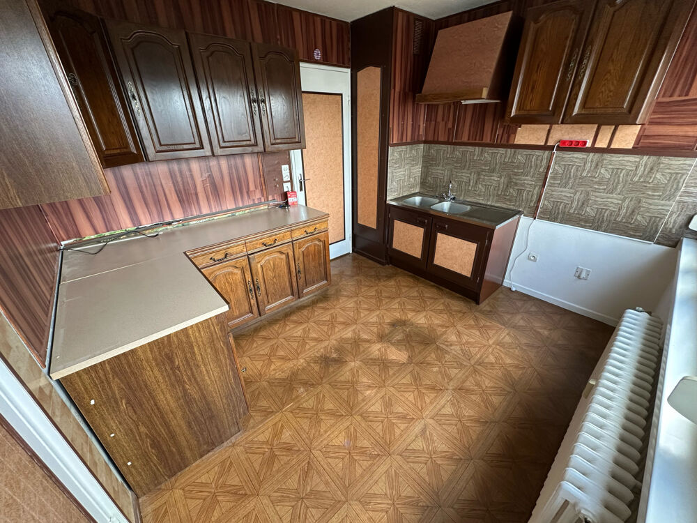 Vente Appartement Appartement 3 pièces de 70 m2   Metz Borny   Cave   Fort potentiel Metz