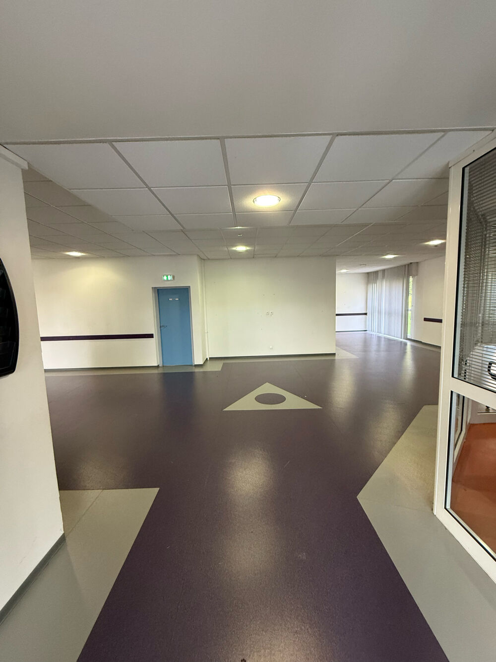 Vente Maison ANCIENNE MAISON MÉDICALE   364 m2   TERRAIN 1 651 m2   CRÉHANGE Crehange