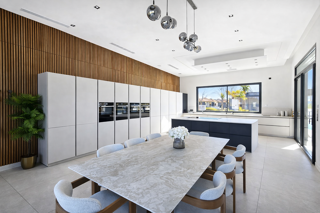  Maison à vendre 14 pièces 440 m²