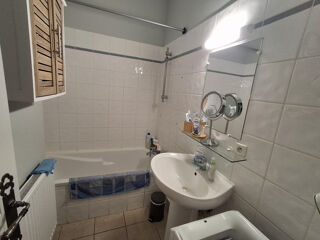  Appartement à louer 3 pièces 65 m²
