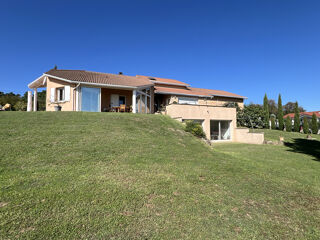  Maison � vendre 7 pi�ces 210 m�