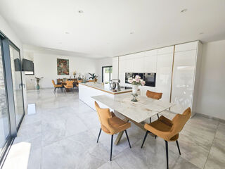  Maison � vendre 4 pi�ces 146 m�