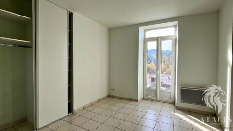  Appartement � louer 3 pi�ces 82 m�