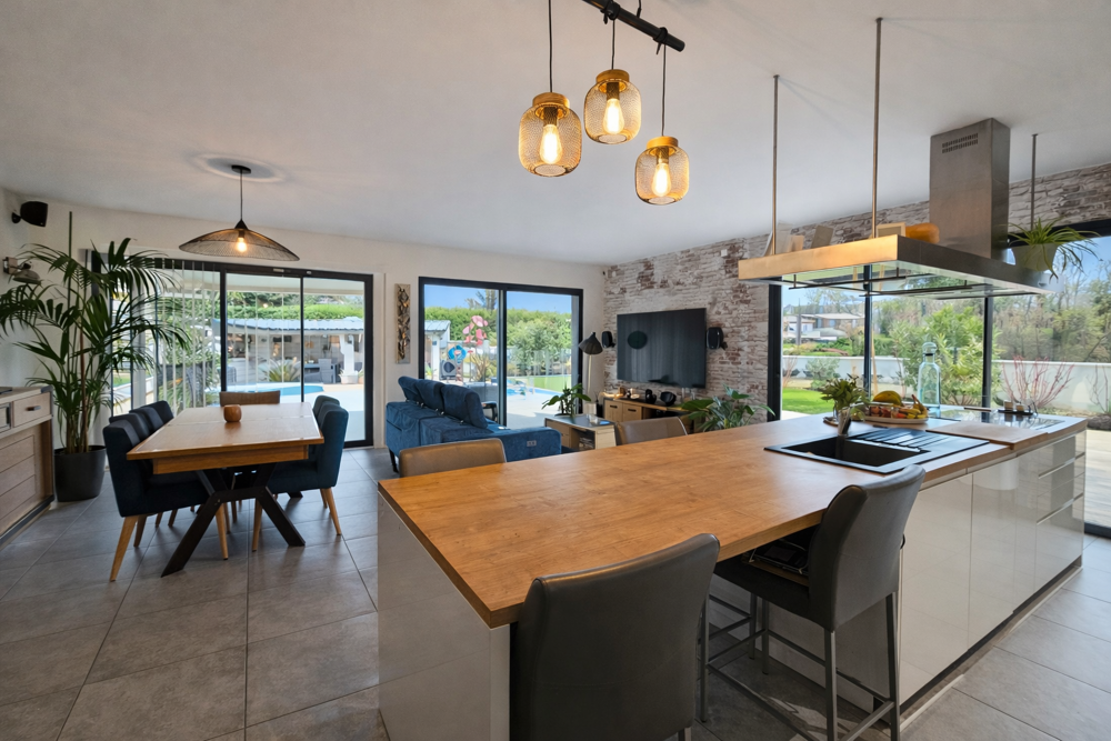 � vendre  Maison Saint-Sorlin-en-Valloire (26210)