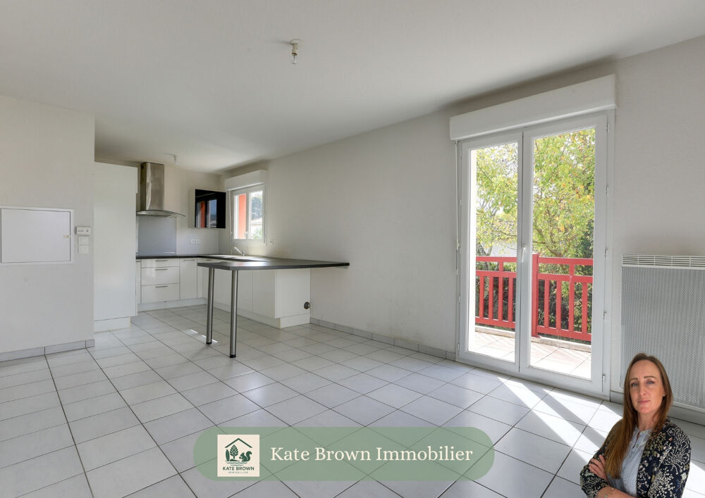 Vente Appartement Charmant Appartement T2 lumineux de 51 m2 avec grand balcon + 2 stationnements privatifs Tosse