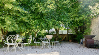  Propriété/château à vendre 12 pièces 345 m²