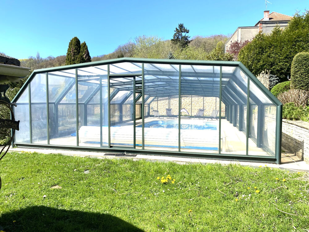Longwy - Mont-Saint-Martin, Villa d'exception de plus de 400 m2 habitables sur 37 ares de terrain - piscine ch