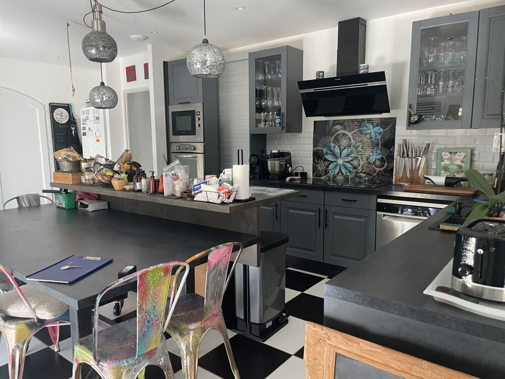 Vente Maison SAINT SULPICE DE COGNAC MAISON DE PLAIN PIED RENOVEE 5 CHAMBRES JARDIN DE 950 M2 ENVIRON Val de cognac