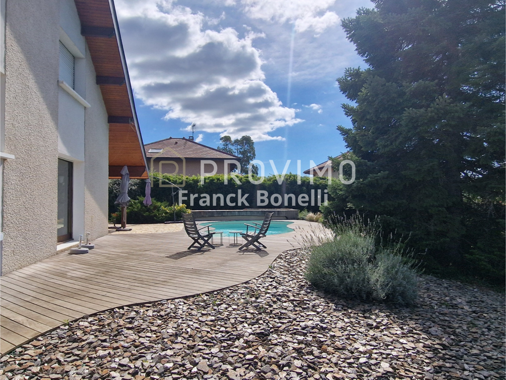 � vendre  Propri�t�/ch�teau Saint-Julien-en-Genevois (74160)