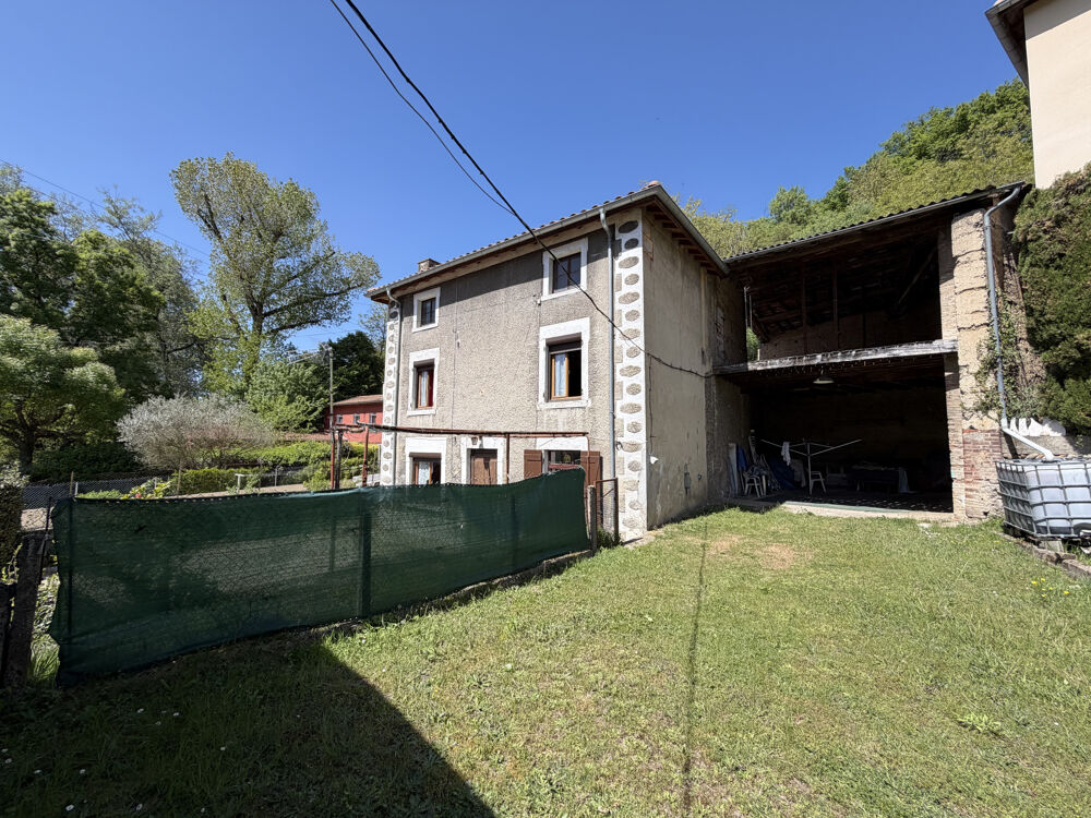 Maison à rénover + grange